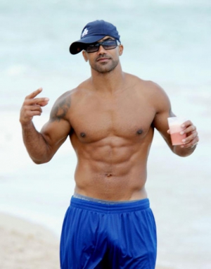 Shemar moore bulge 752X960 jpeg