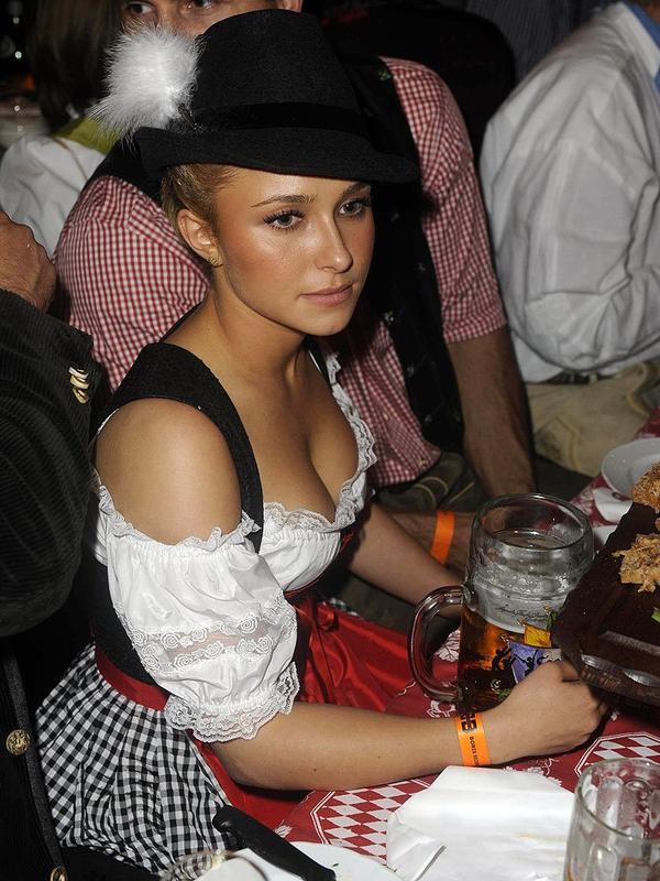Hayden panettiere oktoberfest full size