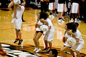 Oregon state basketball cheerleaders 960X637 jpeg