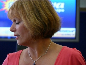 Teryl rothery gallery 640X480 jpeg
