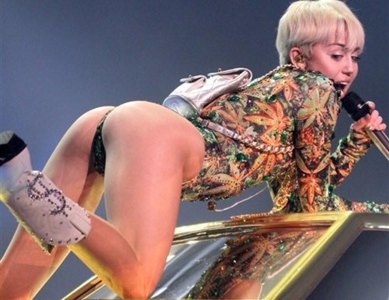 Miley cyrus x full size