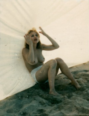 Madonna sex book outtakes 960X1251 jpeg