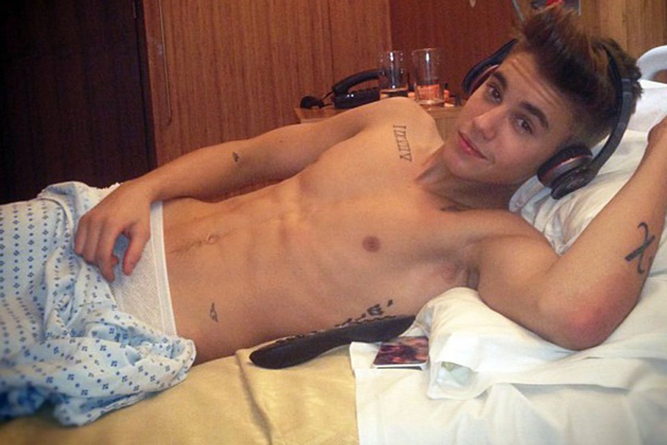 Justin bieber shirtless full size