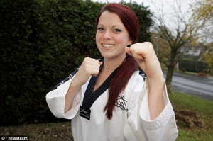 Black belt taekwondo woman 634X421 jpeg