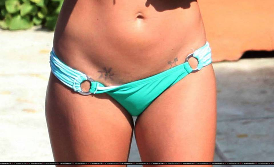 Britney spears bikini ass nude full size