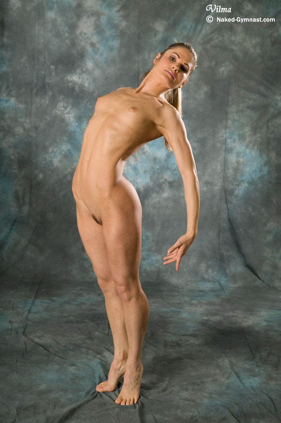 Nude gymnast contortionist full size