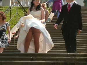 Bride upskirt wedding dress 960X720 jpeg
