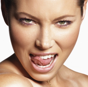 Jessica biel 960X958 jpeg