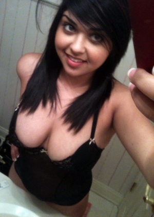 Bangladeshi facebook girl naked 453X640 jpeg