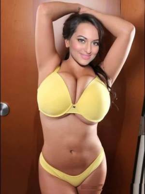Sonakshi sinha nude boobs 420X560 jpeg