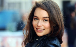 Emilia clarke 960X600 jpeg