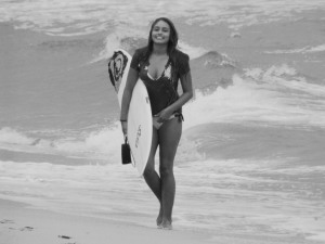 Vintage surfer girl 960X720 jpeg