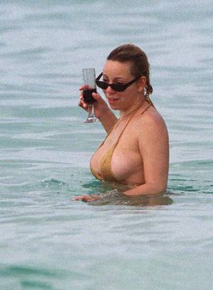 Mariah carey beach 570X775 jpeg