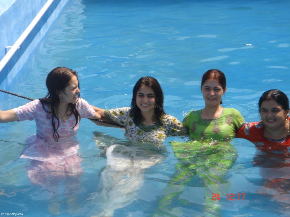 Hot indian girls swimming pool full size