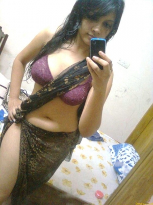 Indian sexy pakistani girls 540X720 jpeg