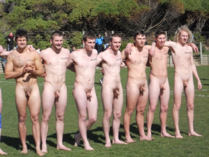 Naked man sports 960X720 jpeg