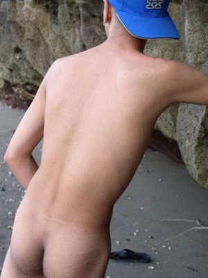 Young teen boy shower 499X666 jpeg