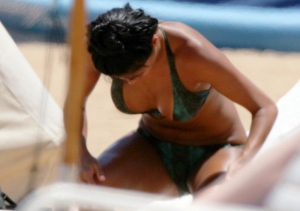 Nicole scherzinger bikini 850X598 jpeg