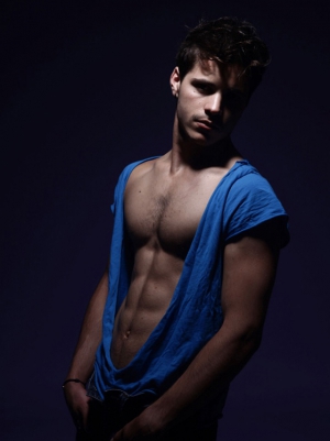 Matthieu charneau gay 560X750 jpeg