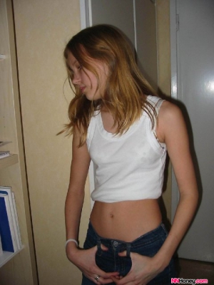 Nn honey petite bikini girls 480X640 jpeg