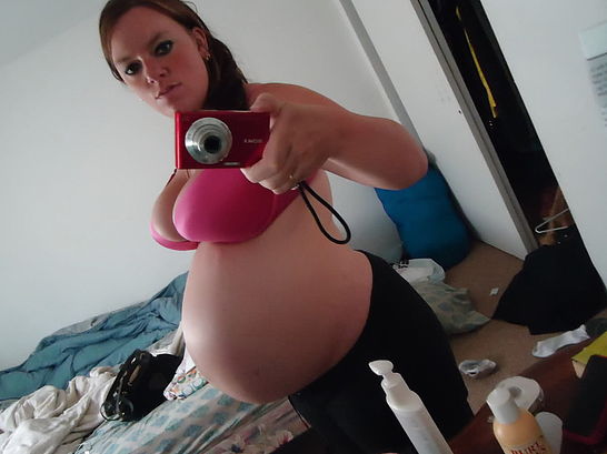 Pregnant teen belly full size
