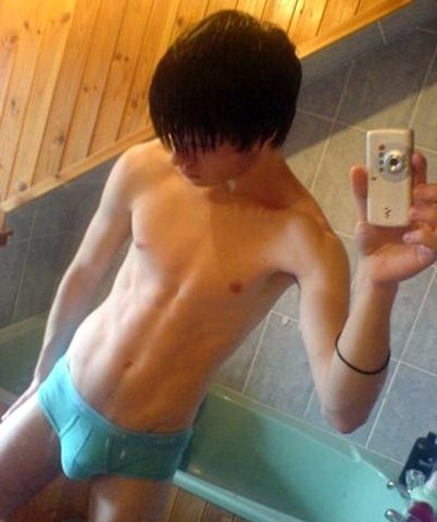 Young teen boys briefs full size
